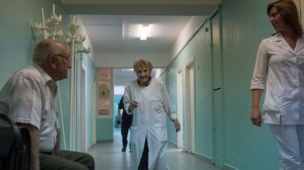 Cel mai vechi chirurg din lume trăiește în Rusia! La vârsta de 89 de ani, Anna Levushkina operează de mai multe ori pe zi,