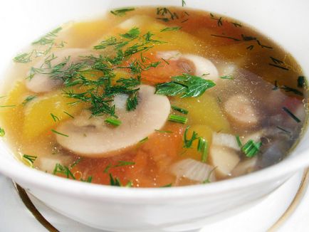 Supa de ciuperci sărate - originale și ușoare