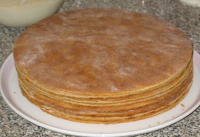 Cake - méz Micimackó - egy könnyű puding - finom receptek