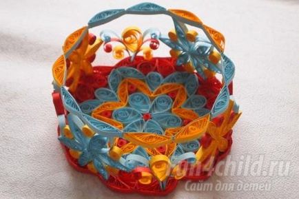 Bowl pentru fructe în tehnica quilling