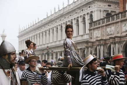 Венеціанський карнавал 2016 - fotorelax