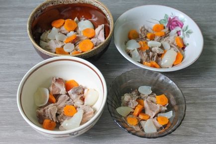 Carne răcită din picioare de porc - mâncare nutritivă, satisfăcătoare și gustoasă