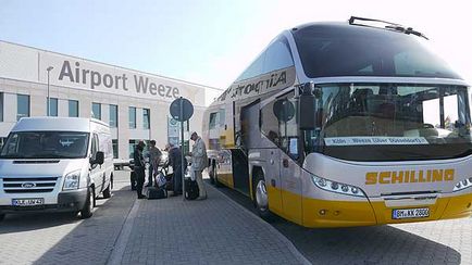 Aeroportul de ovaz al aeroportului - Dusseldorf aeroportul weeze - cum ajungem de la aeroport la fosilele din Dueseldorf