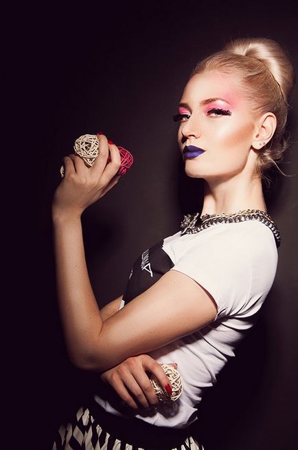 Autor de make-up de la anna radomova