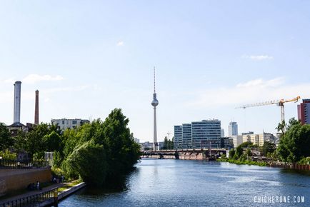 Turnul TV Berlin (berliner fernsehturm)