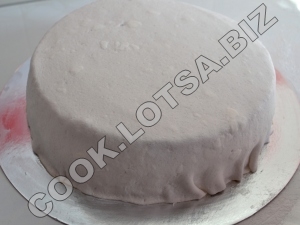 Бісквітний торт з мастикою - смачний домашній покроковий рецепт з фото