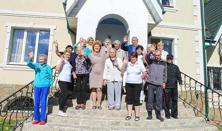 Parkinson-kór rehabilitációs hely és Moszkva körül, meleg beszélgetés