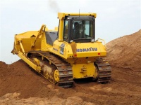 Бульдозер komatsu d65 (Комацу)