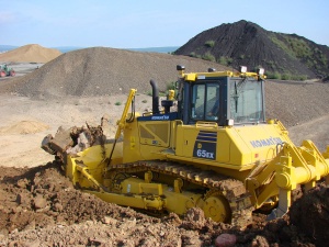 Бульдозер komatsu d65 (Комацу)