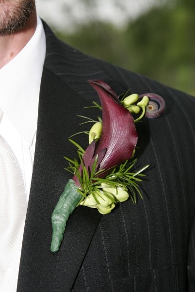 Boutonniere de la callà