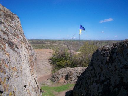 Бюджетна ідея для вікенду трикратський ліс - Арбузинський і Актовський каньйон