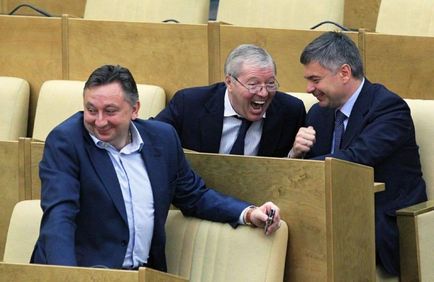 Ce fac deputații la întâlnirile Duma de Stat