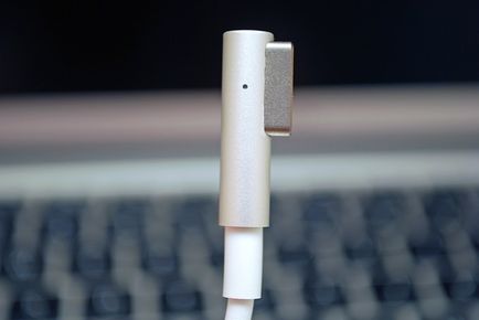 Що робити, якщо macbook pro Неможливо зарядити телефон причини проблем