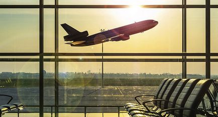 Ce nu se poate face pe un avion și pe transportul pe sol în timpul unei călătorii