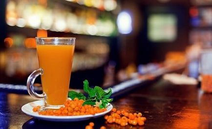 Facem ceai de cătină ca într-un bar de ciocolată și nu numai