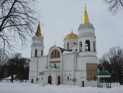 Пам'ятками Чернігова фото і опис