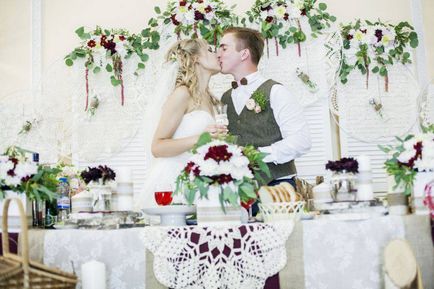 Дві нареченої з москви самі оформили свої весілля під керівництвом декораторів