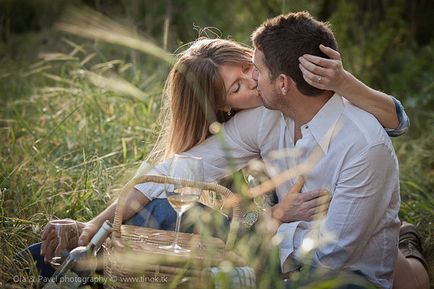 Photoshoot lovakkal - szép nyári szerelmi történet