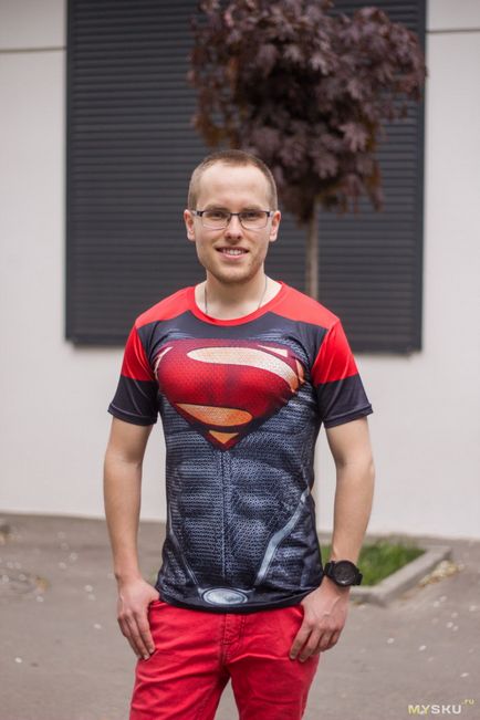 Póló Kínából hozott a kép Superman