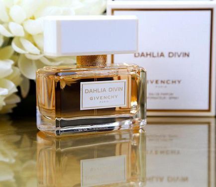 Givenchy dahlia divin descrierea parfumului