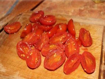Яловичина з маринованими томатами