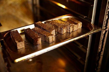 Usturoi prăjit - de la pâinea Borodino la rețeta de bere cu o fotografie