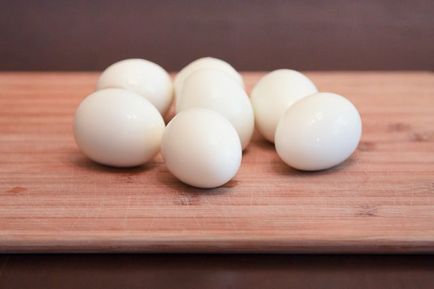 Hogy milyen könnyen és gyorsan festeni a főtt tojásfehérje tippek