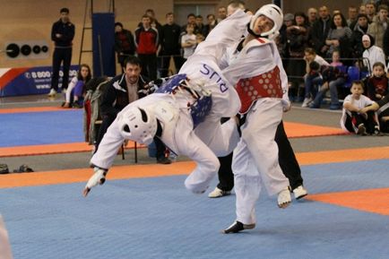 Cum de a construi un secret de contraatac al Taekwondo - un leu - un club de copii din Taekwondo