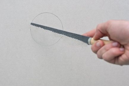 Hogyan lehet csökkenteni a gipszkarton 3 vágási módszert (vágás) Hogyan lehet csökkenteni a gipszkarton vágására 3 módon