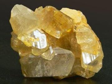 Stone proprietăți topaz galben, care se potrivește, semn de zodiac