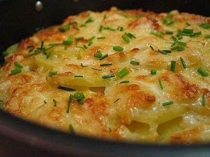 Csőben sült burgonya a sütőben, hogyan kell főzni a nyers, recept, fényképes sajttal, zöldségekkel,