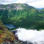 Cascada Kinzeluk în Teritoriul Krasnoyarsk