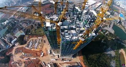 Chinezii au rupt toate înregistrările construcției de mare viteză de 57 de etaje în 19 zile!