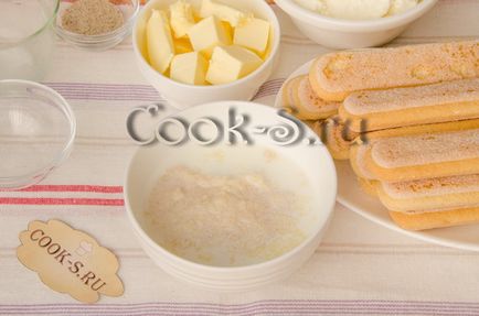Klasszikus sajttorta - recept sütés nélkül - lépésről lépésre recept fotókkal, desszertek