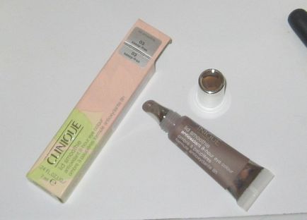Кремові тіні для повік clinique lid smoothie antioxidant 8-hour eye colour відтінок 03 sassy-fras -