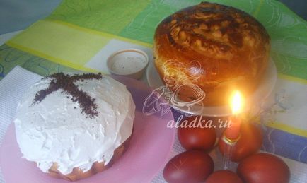 Croissante cu brânză din patiserie gata preparată