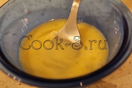 Croissant sajttal - egy lépésről lépésre recept fotók és sütemények (croissant) Croissant sajtos - lépésről lépésre recept fotókkal és sütemények