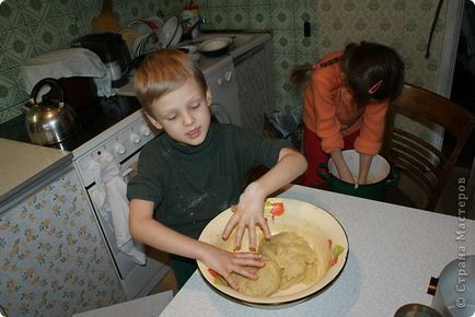 Паски, країна майстрів