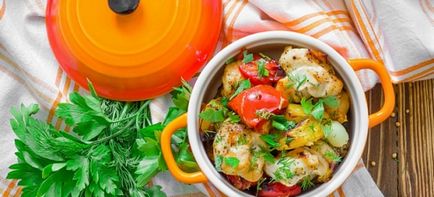 Курка в духовці з овочами, яблуками і грибами - рецепти фаршированої курки і шашлику на шпажках