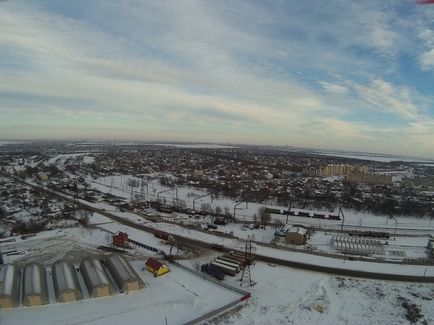 Quadrocopter cu mâinile tale de la materiale improvizate