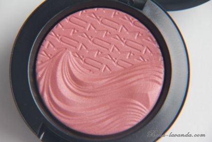 Mac extra dimension blush blushbaby