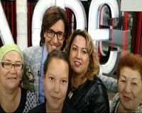 Мама Ханії Фархи дала ексклюзивне інтерв'ю башкирському супутниковому телебаченню