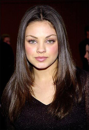 Mila Kunis - biografie și familie