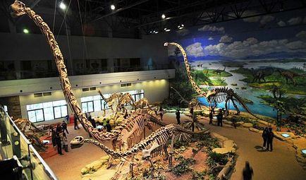 Музей динозаврів в москві