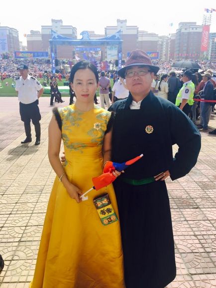 Haine naționale - tendință a festivalului naadam
