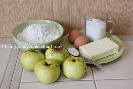 Пісочний пиріг з яблуками рецепт з фото крок за кроком в духовці, легкі рецепти