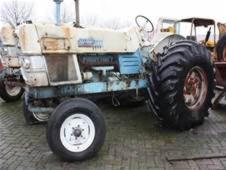 De ce tractorul T-25 se află în mișcare, nou, 2017