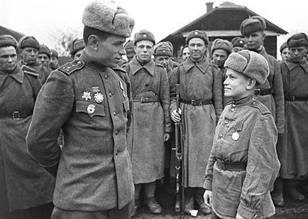 Чому Сталін повернув погони в 1943 році, я росіянин