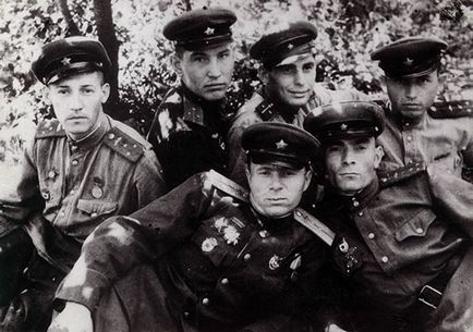 Чому Сталін повернув погони в 1943 році, я росіянин