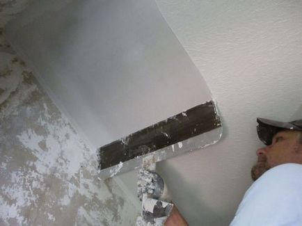 Pregătirea tavanului pentru reparații - repararea și finisarea apartamentului